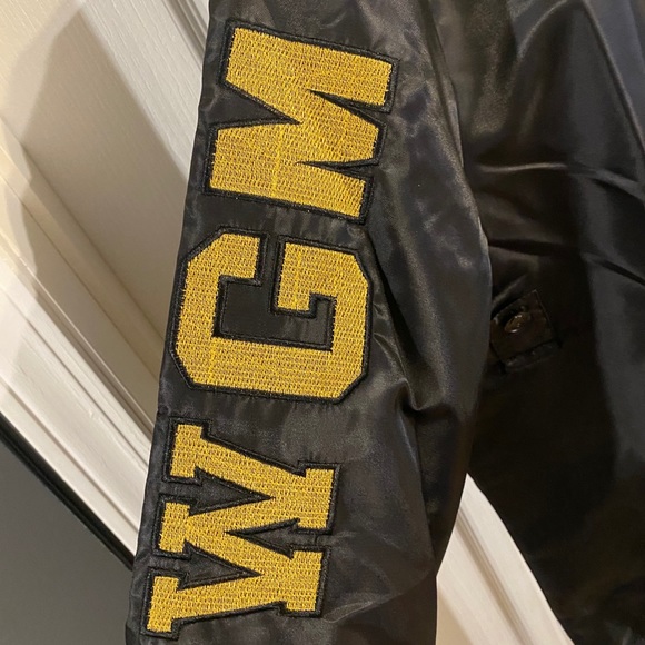 Black Ape Jacket - Yellow Eyes Patches - Picture 7 of 8